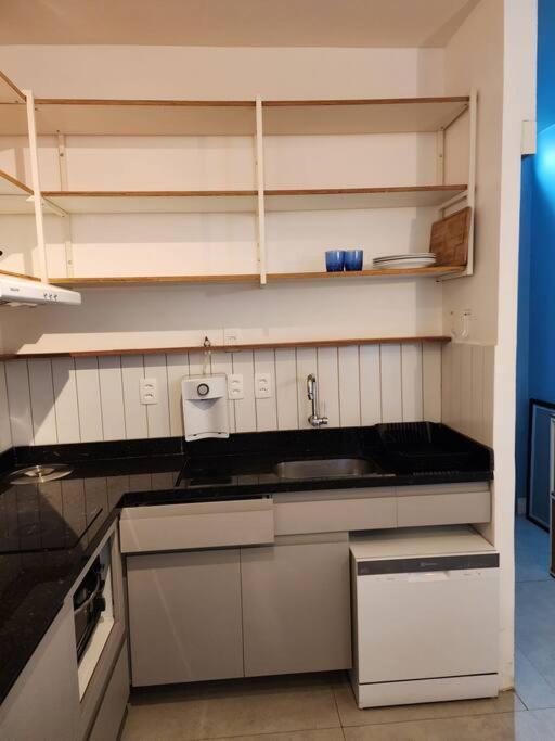 Apartamento A Kit Da Porta Azul Brasília